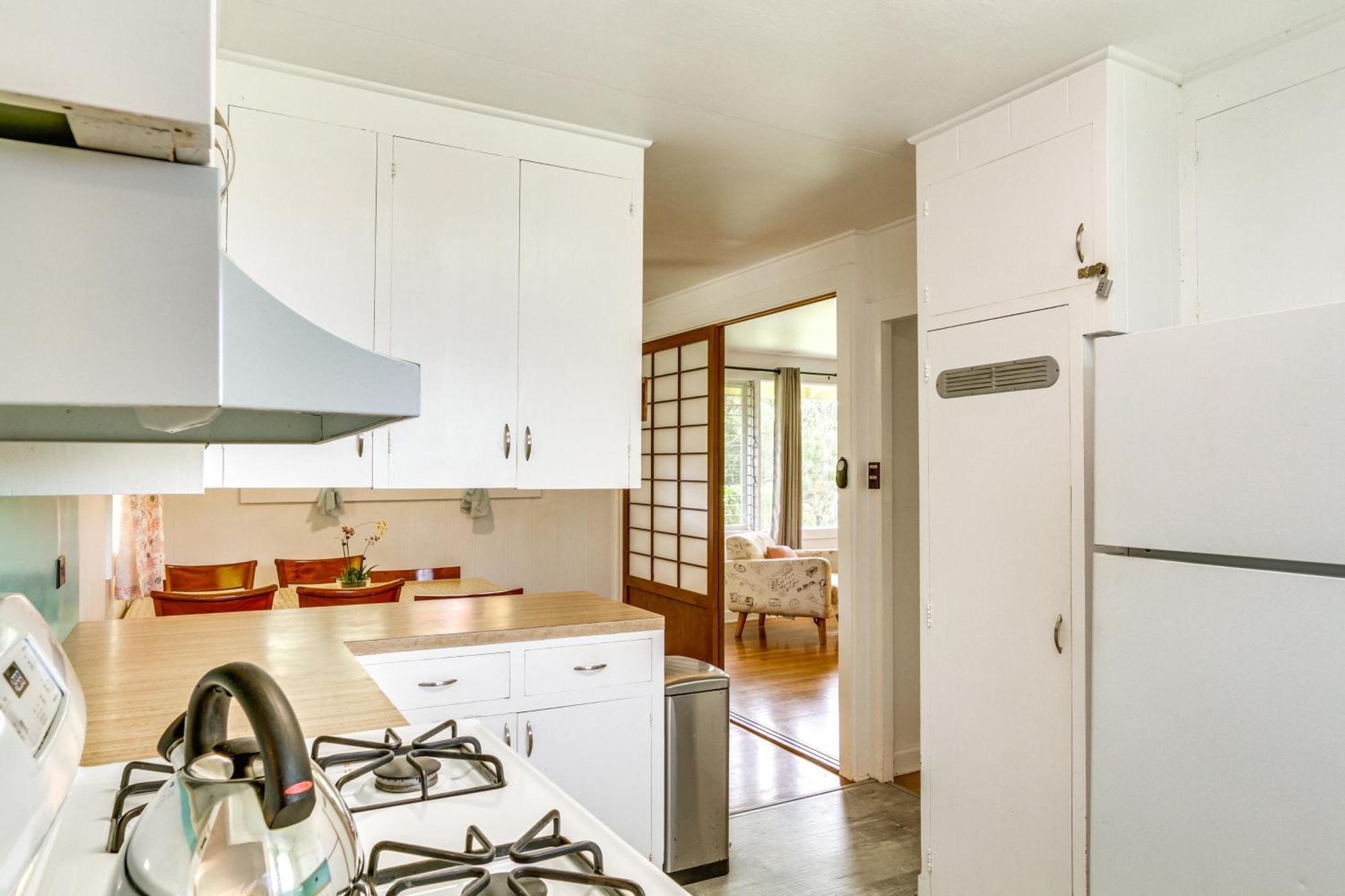 Charming Historic Hilo House Minutes To Beach! 外观 照片